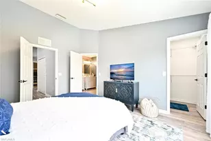 981 Hampton Cir, Naples, FL 34105 - Photo 14