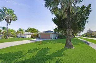 104 Johnnycake Dr, Naples, FL 34110 - Photo 2