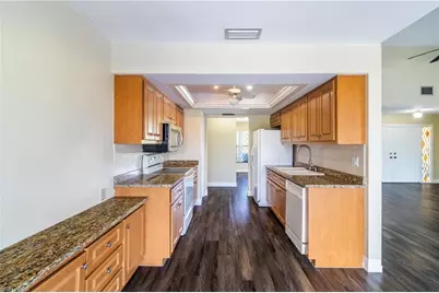 2523 SE 24th Pl, Cape Coral, FL 33904 - Photo 10