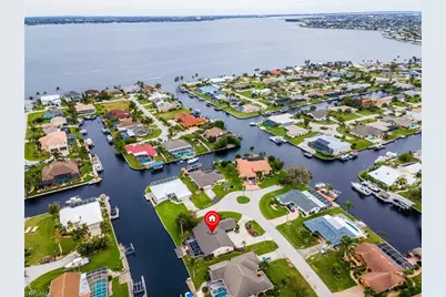 2523 SE 24th Pl, Cape Coral, FL 33904 - Photo 44