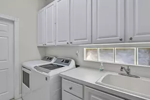 5324 Hawkesbury Way, Naples, FL 34119 - Photo 24