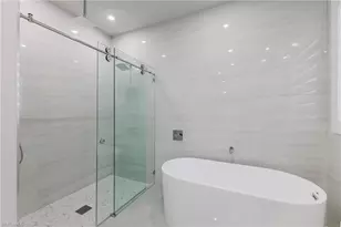 1123 NE 10th St, Cape Coral, FL 33909 - Photo 34