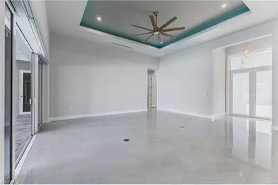 1123 NE 10th St, Cape Coral, FL 33909 - Photo 10