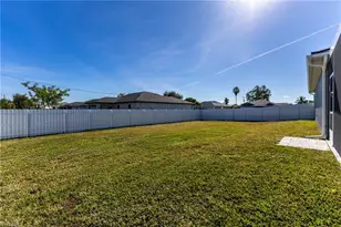 1123 NE 10th St, Cape Coral, FL 33909 - Photo 44