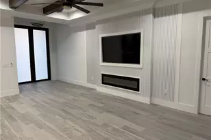 526 16th St SE, Naples, FL 34117 - Photo 10