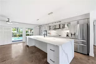 27242 High Seas Ln, Bonita Springs, FL 34135 - Photo 10