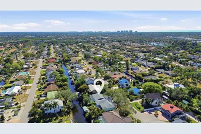 27242 High Seas Ln, Bonita Springs, FL 34135 - Photo 38