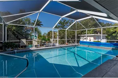 661 E Valley Dr, Bonita Springs, FL 34134 - Photo 6