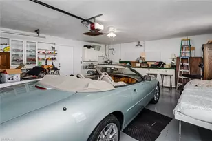 661 E Valley Dr, Bonita Springs, FL 34134 - Photo 38