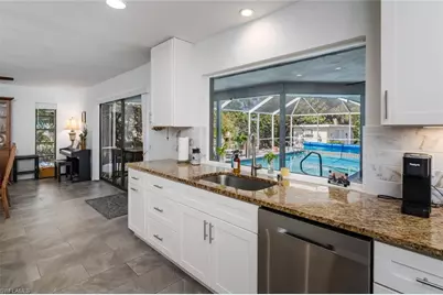 661 E Valley Dr, Bonita Springs, FL 34134 - Photo 16