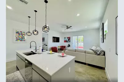 2479 Shadowlawn Dr, Naples, FL 34112 - Photo 8