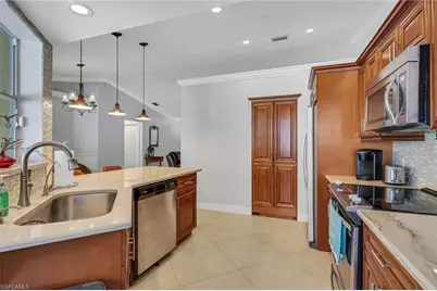 4275 11th Ave SW, Naples, FL 34116 - Photo 10