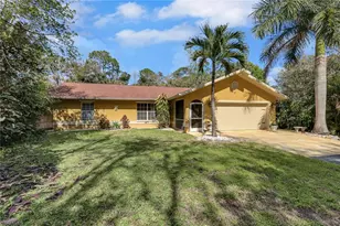 4275 11th Ave SW, Naples, FL 34116 - Photo 2