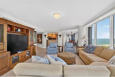 4651 Gulf Shore Blvd N #607, Naples, FL 34103 - Photo 2