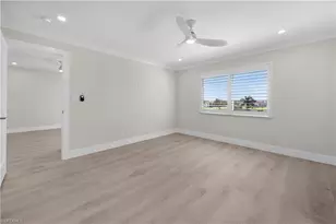 21 High Point Cir E, Naples, FL 34103 - Photo 12