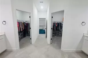 9230 Aqua Overlook Ct, Lehigh Acres, FL 33936 - Photo 16