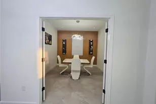 9230 Aqua Overlook Ct, Lehigh Acres, FL 33936 - Photo 8