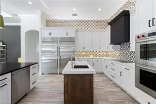 6610 Sable Ridge Ln, Naples, FL 34109 - Photo 4