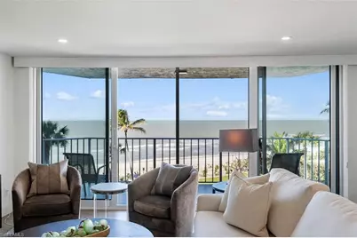 10701 Gulf Shore Dr #402, Naples, FL 34108 - Photo 6