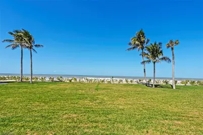 10701 Gulf Shore Dr #402, Naples, FL 34108 - Photo 42