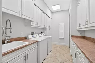 268 Cheshire Way, Naples, FL 34110 - Photo 28