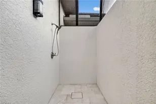 268 Cheshire Way, Naples, FL 34110 - Photo 30