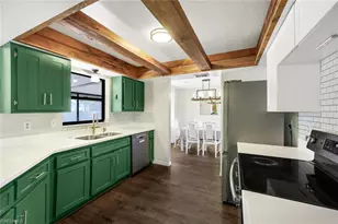 27983 Temple Terrace Dr, Bonita Springs, FL 34135 - Photo 10