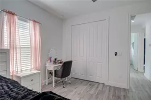 911 14th St SE, Naples, FL 34117 - Photo 22