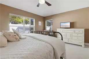 1087 Silverstrand Dr, Naples, FL 34110 - Photo 12