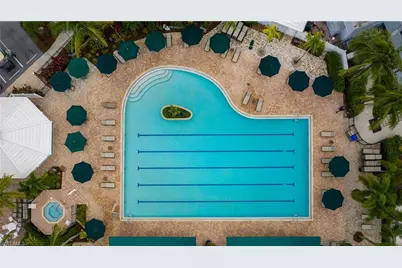 1087 Silverstrand Dr, Naples, FL 34110 - Photo 20