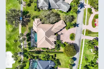 1687 Persimmon Dr, Naples, FL 34109 - Photo 38