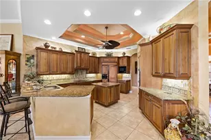 1687 Persimmon Dr, Naples, FL 34109 - Photo 14