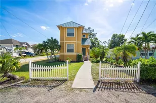 4011 Tarpon Ave, Bonita Springs, FL 34134 - Photo 4