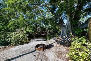 4011 Tarpon Ave, Bonita Springs, FL 34134 - Photo 34