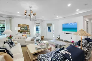 2472 Breakwater Wy, Naples, FL 34112 - Photo 10