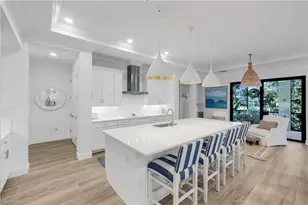 2472 Breakwater Wy, Naples, FL 34112 - Photo 14