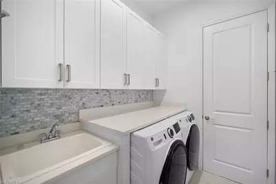 11555 Jacaranda Dr, Naples, FL 34120 - Photo 34