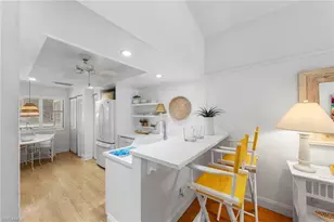 668 Wiggins Bay Dr, Naples, FL 34110 - Photo 14