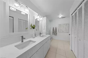 668 Wiggins Bay Dr, Naples, FL 34110 - Photo 24