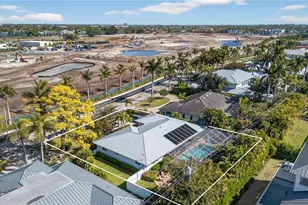 420 S Golf Dr, Naples, FL 34102 - Photo 4