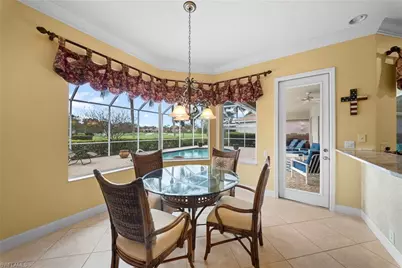 8427 Gleneagle Way, Naples, FL 34120 - Photo 10