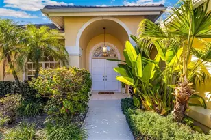 11283 Longshore Way E, Naples, FL 34119 - Photo 6