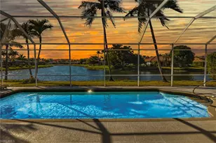 11283 Longshore Way E, Naples, FL 34119 - Photo 4