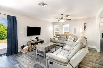 517 98th Ave N, Naples, FL 34108 - Photo 8