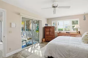 360 Horse Creek Dr, Naples, FL 34110 - Photo 10