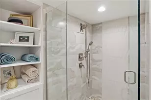 360 Horse Creek Dr, Naples, FL 34110 - Photo 12