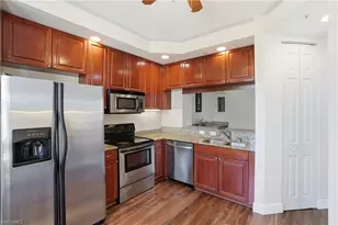 1121 Van Loon Commons Cir, Cape Coral, FL 33909 - Photo 10