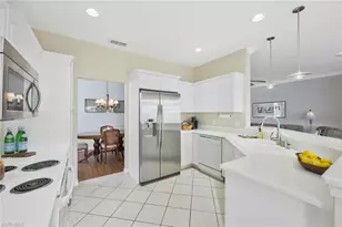 2180 Hawksridge Dr, Naples, FL 34105 - Photo 8