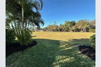 1623 Diamond Lake Cir, Naples, FL 34114 - Photo 8