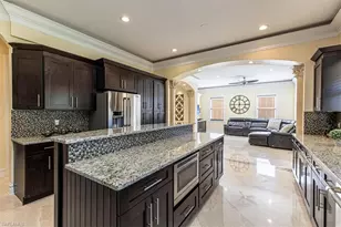 2135 Par Dr, Naples, FL 34120 - Photo 6